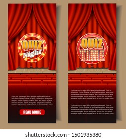 Juego de plantillas de banner web vectorial vertical del juego de preguntas. Pólizas de la noche del test y del test con luces sobre telas realistas de terciopelo rojo, escenario de teatro de madera, asientos para la audiencia, espacio para copiar.