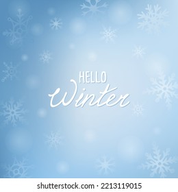 Zitat Hallo Winter auf unscharfem, blauem Hintergrund für Social-Media-Vorlage. Handgezeichnete Farbverlauf-Vektorgrafik für Winterdesign mit Schneeflocken.