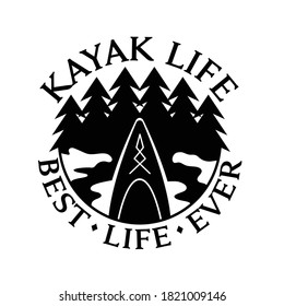 Cita o dice sobre kayak con silueta de kayak, agua y árboles. Arte vectorial y texto para logotipo. Diseño para impresiones, calcomanías, camisetas. Para los amantes del kayak y del barco. Cartel, diseño web. 