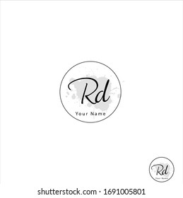  R D RD Initial letter handwriting and signature logo.	