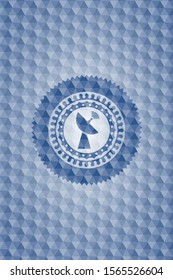radar icon inside blue emblem with geometric background.
