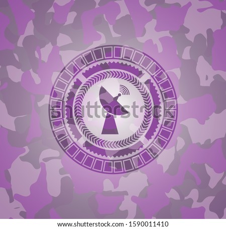 radar icon inside pink and purple camo texture