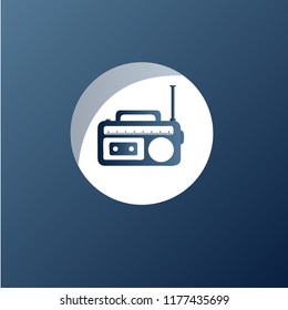 Radio icon vector