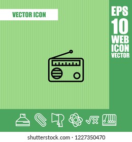Radio icon vector