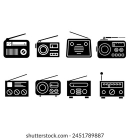 Radio icon vector set. Radio wave illustration sign collectio. Music symbol or logo.