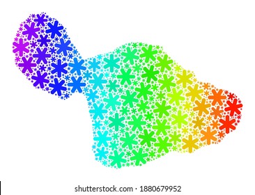 Mosaico degradado de arcoiris del mapa de la isla Maui combinado para la celebración de Año Nuevo. El mosaico de mapas de la isla de Maui está organizado con coloridas partes de nieve. Diseñado para publicidad de Año Nuevo.