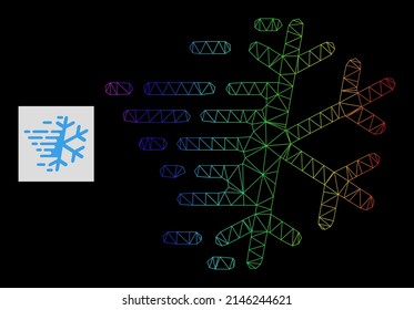 Icono de copo de nieve con niebla de gradiente arco iris. Red 2D de canal geométrica basada en icono de copo de nieve helada, generada con canal de malla triangular, con gradiente arco iris.