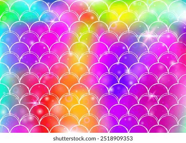 Fondo de escamas de arco iris con patrón de princesa sirena kawaii. Anuncio de cola de pez con destellos mágicos y estrellas. Invitación de fantasía marina para fiesta de chicas. Fondo brillante con escamas de arco iris.