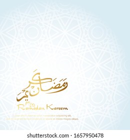 Ramadan kareem, diseño islámico con caligrafía árabe aislado en fondo blanco. - Traducción de caligrafía árabe :Ramadán Kareem.