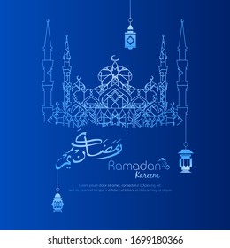 Ramadán kareem. Diseño islámico con caligrafía árabe, mezquita y adorno aislados en fondo azul.
 - Traducción de caligrafía árabe : Ramadán Kareem.
