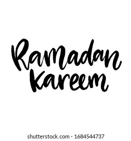Ramadan Kareem Lettering. Tarjeta vectorial con presupuesto. Frases hechas a mano con decoración.