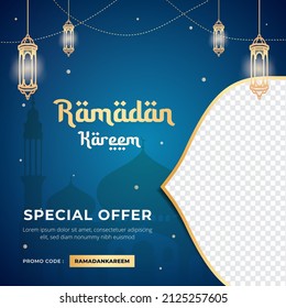 Ramadan Kareem Sale Banner Social Media Post With Islamic Ornament Illustration Template