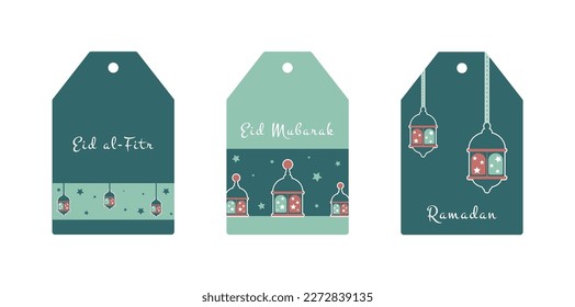 Ramadan Kareem. Juego de etiquetas de regalo islámicas con linternas. Ilustración vectorial en colores verdes.