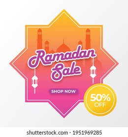etiqueta de venta ramadan fondo de gradiente con linterna de silueta y mezquita