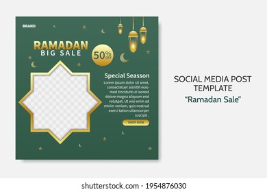 Ramadan Sale social media post template. Web banner advertising with green and golden color style for greeting card, voucher, islamic event. editable vector illustration