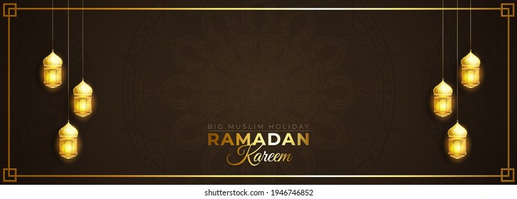 Ramadan vector background. Vintage gold Arabic lantern design. Greeting cards, banners, posters. Traditional Islamic Holy Holidays