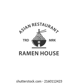 Ramen house vintage logo template. Japanese ramen noodles restaurant logo template.