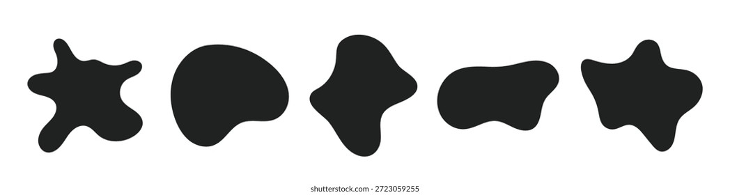 Zufällige abstrakte Flüssigkeit organischen schwarzen unregelmäßigen Fleck Formen flachen Stil Design Fluid Vektorgrafik Set Banner einfache Form Vorlage für Präsentationsdesign, Flyer, einzeln auf weißem Hintergrund.