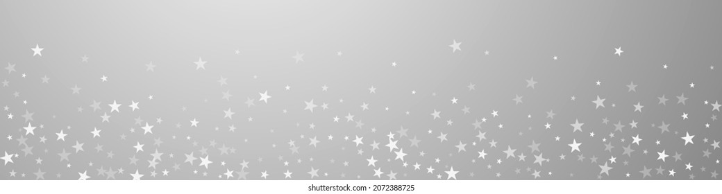 Zufällig fallende Sterne Weihnachtshintergrund. Subtile fliegende Schneeflocken und Sterne auf grauem Hintergrund. Atemberaubende Winterschneeflocke. Emotionale Panoramabildung.