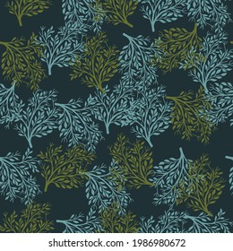 Patrón aleatorio de arbusto verde y azul sin fisuras en estilo dibujado a mano. Fondo oscuro. Temporada natural. Ilustración bursátil. Diseño vectorial para textiles, tela, giftwrap, papel pintado.