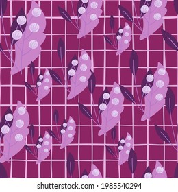 Random lilac rowan beeren und blättrige Elemente nahtlos Muster. violetter, karierter Hintergrund. Abstrakter Druck. Entworfen für Stoffdesign, Stoffdruck, Umhüllung, Abdeckung. Vektorgrafik.