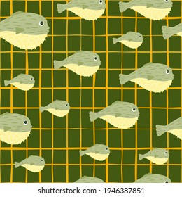 Patrón aleatorio de vida silvestre sin fisuras en el océano con ornamento de peces de hojalata de garabatos. Fondo verde a cuadros. Perfecto para el diseño de tela, impresión textil, envoltura, cubierta. Ilustración vectorial.