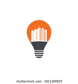 Konzept der Immobilien-Glühbirne, Vektorlogo-Design. Logo für Gebäude, Immobilienentwicklung und Bauwesen.