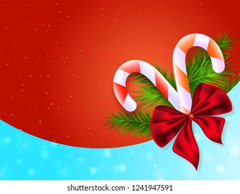 Cañones de caramelo y hojas de pino realistas con cinta de color rojo para el concepto de celebración del festival de Navidad.