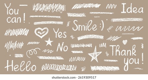 "Realistic Grunge Chalk Drawn Sketch" (em inglês). Conjunto de elementos de design Doodles e palavras isoladas no papel ofício. Kit de Textural Vintage Crayon Desenhos de Rabiscos Brancos e Inscrições em Papercraft.