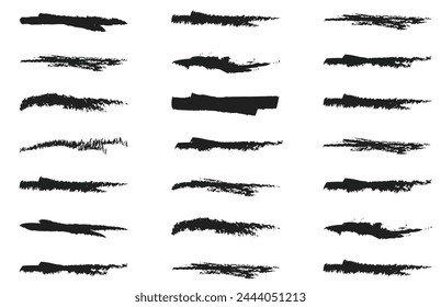  Realistische raue schwarze Marker Pinsel Tinte Strich Set isolierte Kollektion. Grunge-Papiertextur 