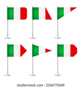 Varias banderas de mesa italianas realistas sobre un asta de acero cromado. Un recuerdo de Italia. Bandera de escritorio hecha de papel o tela, soporte de metal brillante. Tragedia para promoción y publicidad. Ilustración del vector