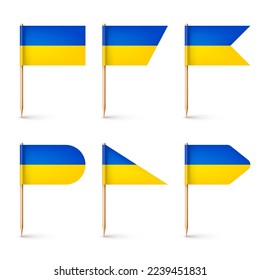 Realistische, verschiedene ukrainische Zahnstochflags. Souvenir aus der Ukraine. Hölzerne Zahnpflücke mit Papierfahne. Ortsmarke, Kartenzeiger. Blank mock up for advertising and promotions. Vektorgrafik