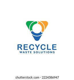 Reciclar con el logotipo de flecha de círculo vector de diseño de solución de residuos en color amarillo verde azul