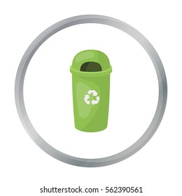 Recycle garbage can icon in outline style isolated on white background. Bio and ecology symbol stock vector illustration.
