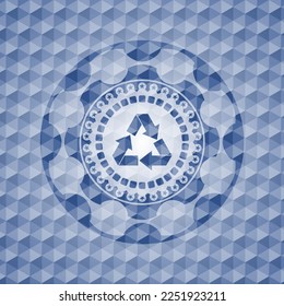 das Symbol in blauem Emblem mit geometrischem Muster wiederverwenden. 