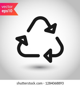 Recycle icon. Recycling icon. Environmental treatment vector sign. ecological recycling arrows symbol. EPS 10 flat pictogram. Outline symbol design. Linear symbol. 