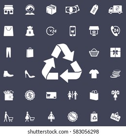 Recycle sign isolated icon
