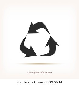 Recycle sign vector icon