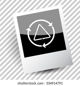 símbolo de reciclaje. Fotograma. Icono del vector.