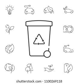 Recycling of garbage icon. Simple element illustration. Recycling of garbage symbol design from Ecology collection set. Can be used in web and mobile on white background