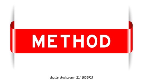 Banner de etiqueta insertado de color rojo con método de palabra en fondo blanco