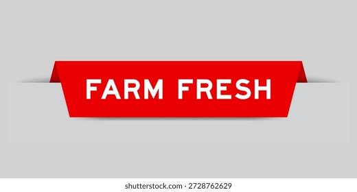 Rótulo inserido de cor vermelha com a palavra farm fresco no fundo cinza