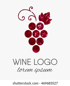 Red grapes logo with watercolor texture. Wine or vine logotype in grunge style. Brand design element for organic wine, wine list, menu, liquor store, selling alcohol, wine company. Vector illustration