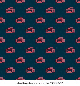 Red line Cinema camera icon isolated seamless pattern on black background. Video camera. Movie sign. Film projector.  Vector Illustration