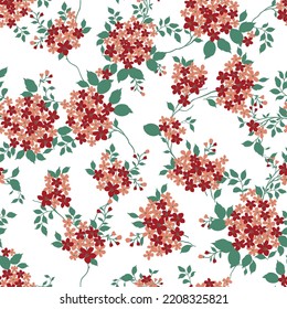 nahtlose, rote und orangefarbene, florale Vektorgrafik kleiner Blumen mit grünen Blättern, Muster weiß