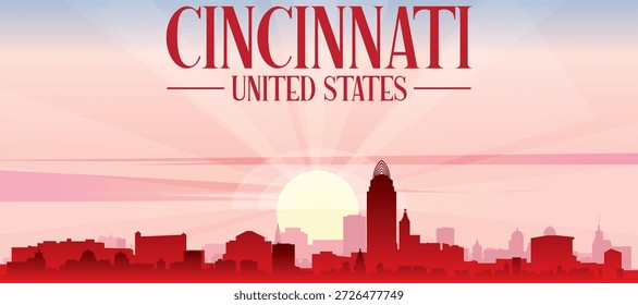 Cartel panorámico rojo del horizonte de la ciudad con edificios de fondo brumoso, salida del sol, luna y nubes de CINCINNATI, ESTADOS UNIDOS