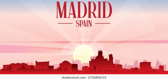 Cartel panorámico rojo del horizonte de la ciudad con edificios de fondo brumoso, amanecer, luna y nubes de MADRID, ESPAÑA
