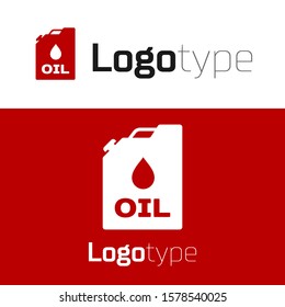 Red Plastic canister for motor machine oil icon isolated on white background. Oil gallon. Oil change service and repair. Engine oil sign. Logo design template element. Vector Illustration