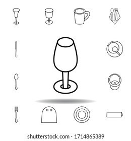 Icono de goblet de vino tinto. Set puede utilizarse para web, logotipo, aplicación móvil, UI, UX en fondo blanco