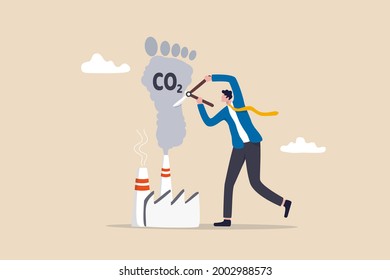 Reducir la huella de carbono, reducir las emisiones y la contaminación producida, el concepto de plan de calentamiento global y recuperación ambiental, el líder de un país empresario reduciendo el humo de dióxido de carbono proveniente de la industria.